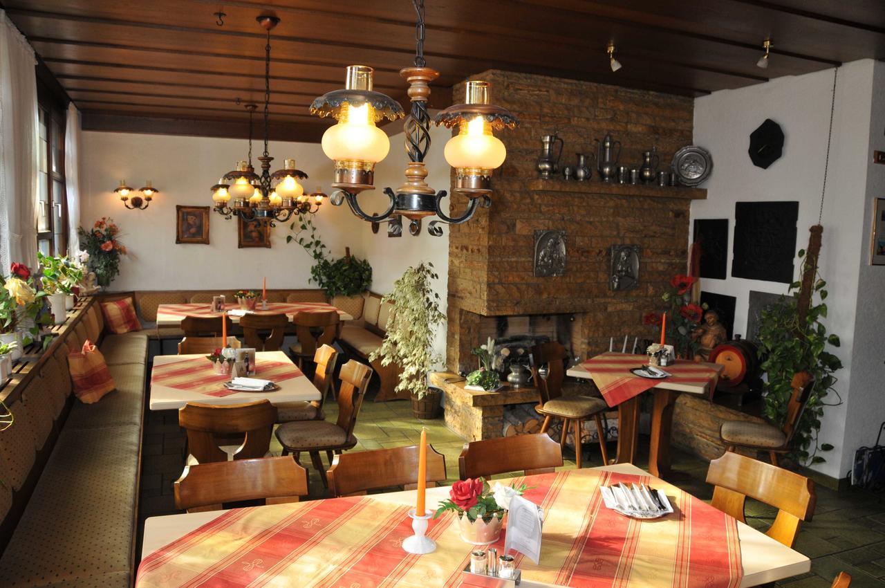 Hotel Gasthof Ratstube Kirchheim unter Teck Kültér fotó